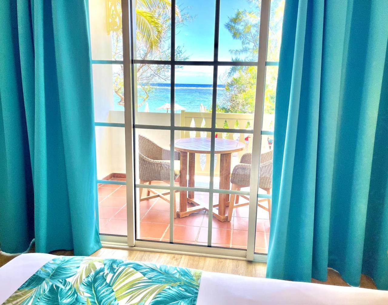 Le Nautile Beachfront サンジルレバン エクステリア 写真