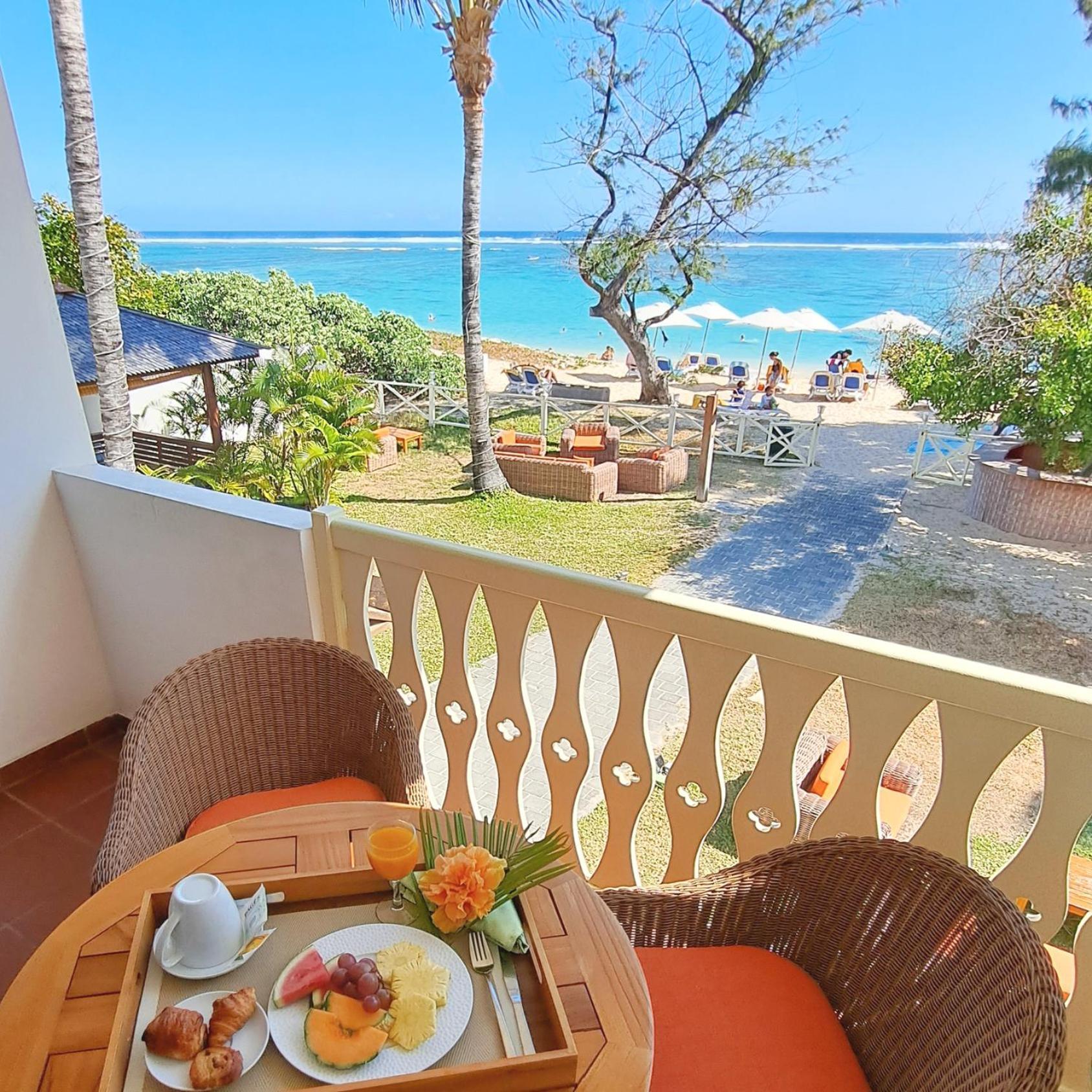 Le Nautile Beachfront サンジルレバン エクステリア 写真